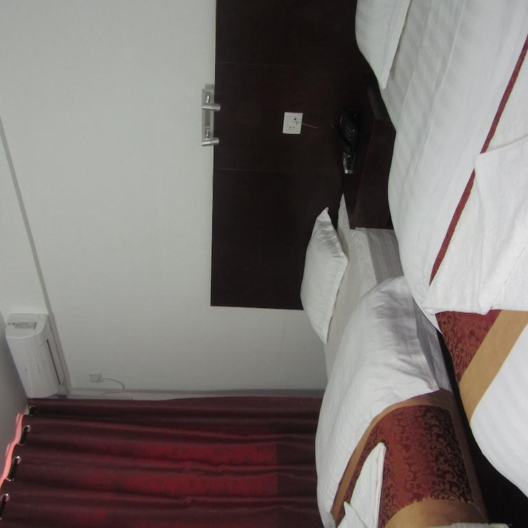 Hotel Taishan Kathmandu Room photo